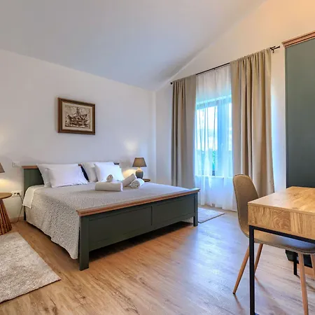 Ana By Interhome * Žminj