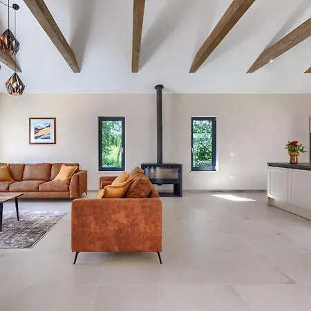Ana By Interhome Villa *