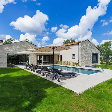 Ana By Interhome * Žminj