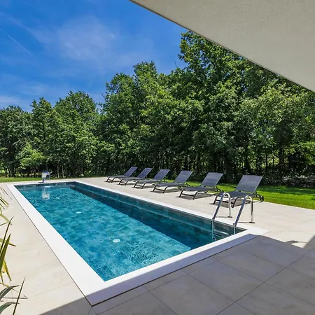 Ana By Interhome Villa *