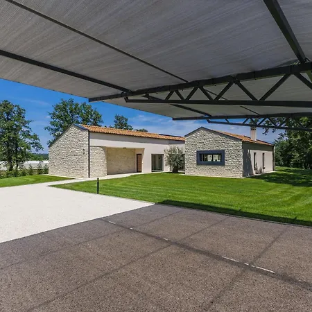 Ana By Interhome Žminj