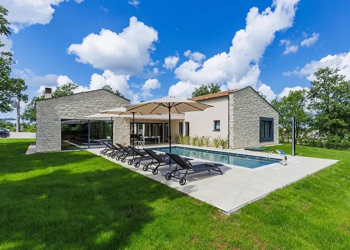 Ana By Interhome * Žminj